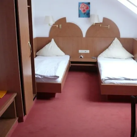 Ampertal Hotel 3*